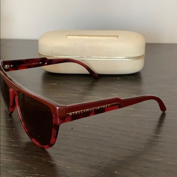 Stella McCartney Red and Brown Tortoise sunglasses - Picture 3 of 7